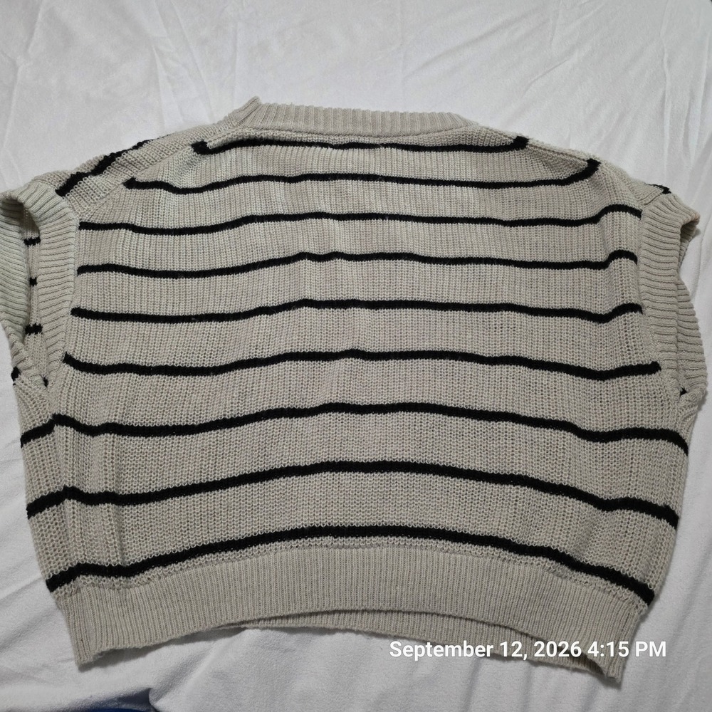 SHEIN Beige Black Striped Knit Sweater Vest Crew Neck XXL US 14 - Picture 3 of 5